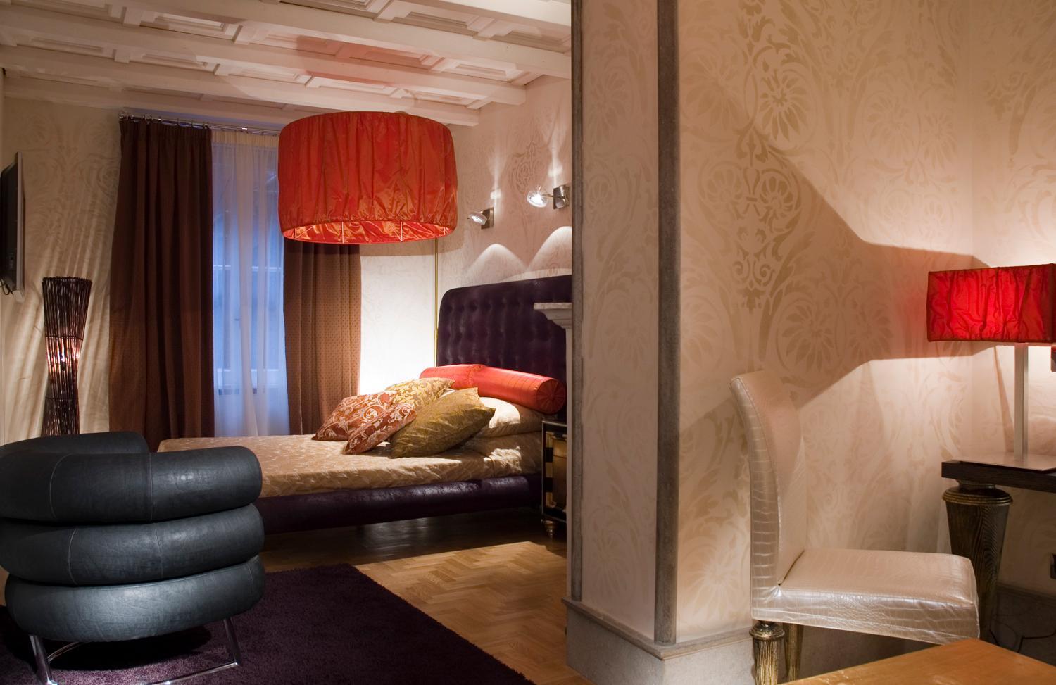 The At The Forum Elegant Collection - The Forum *