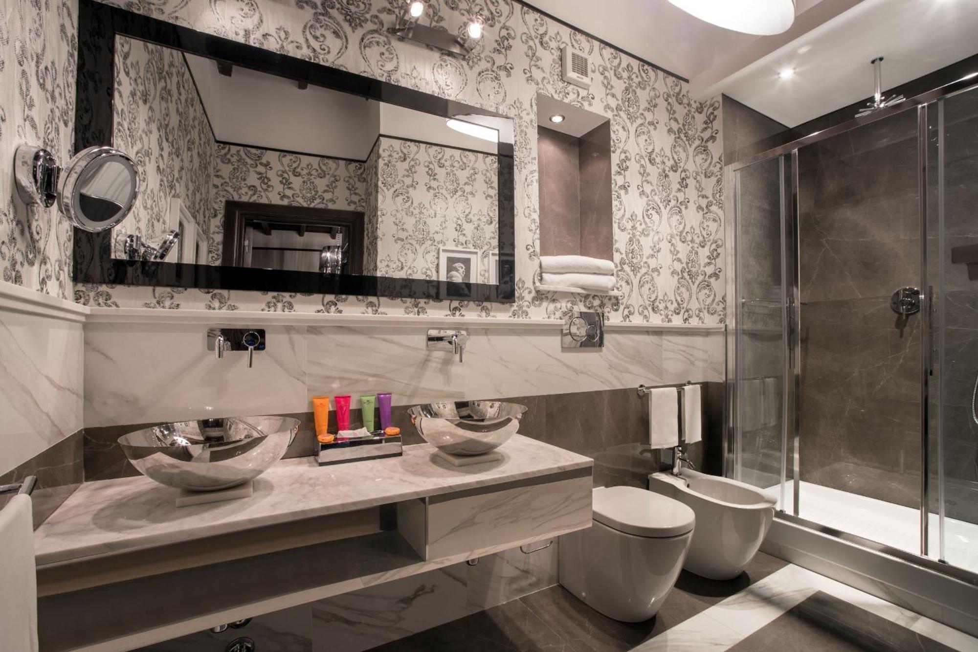 The At The Forum Elegant Collection - The Forum Gasthof
